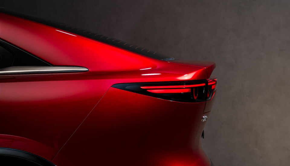 Jo Stenuit on the Mazda6e exterior design