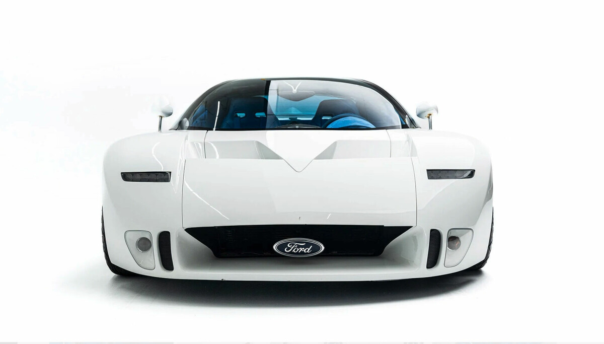 (+) Remembering the Ford GT90 Concept