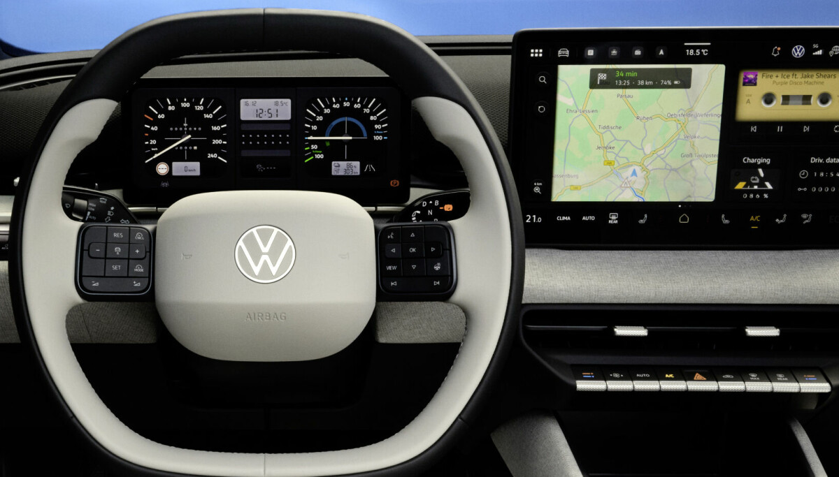 Renault Filante, VW ID.Polo cockpit, foldable steering wheel Renault Filante, VW ID.Polo cockpit, foldable steering wheel
