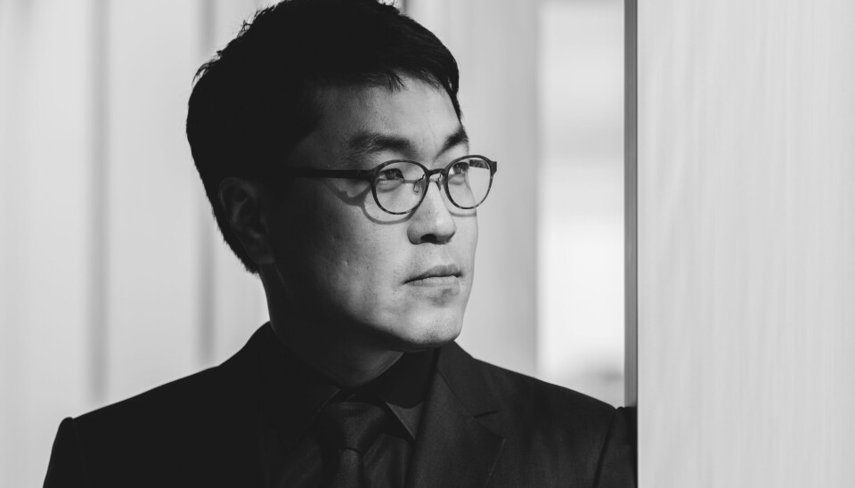 Jung Hyun Lee