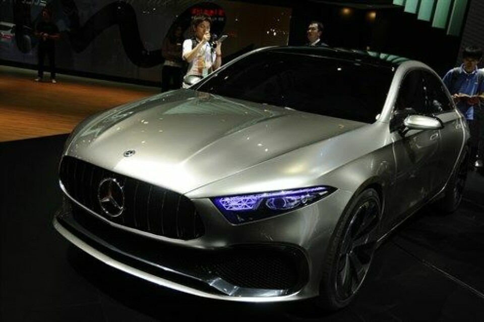Shanghai 2017: Mercedes-Benz Concept A Sedan Merc A Sedan 3