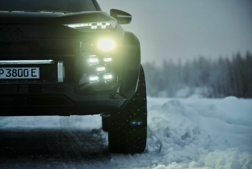 In pictures: Audi Q6 e-tron off-road concept Audi Q6 e-tron 39404-a250033-large