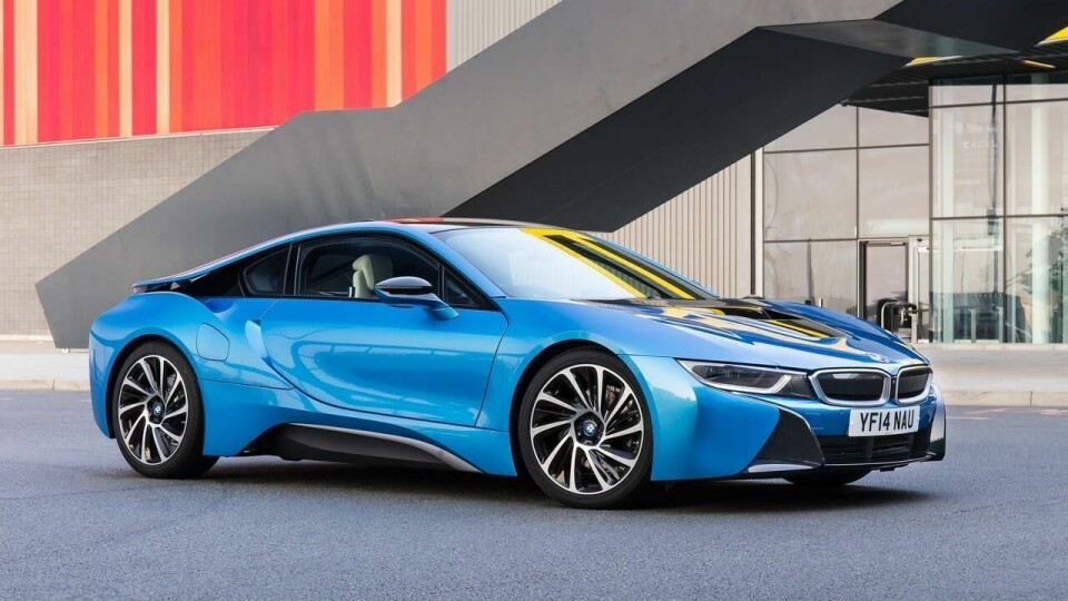 The 2015 BMW i8 had a radical design and powertrain 2015 BMW i8