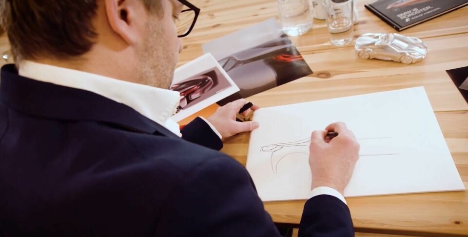 Dukec quickly sketching an i8 Roadster (from The Bimmer Guy on YouTube) CDN_Domagoj Dukec_Screenshot from The Bimmer Guy YouTube