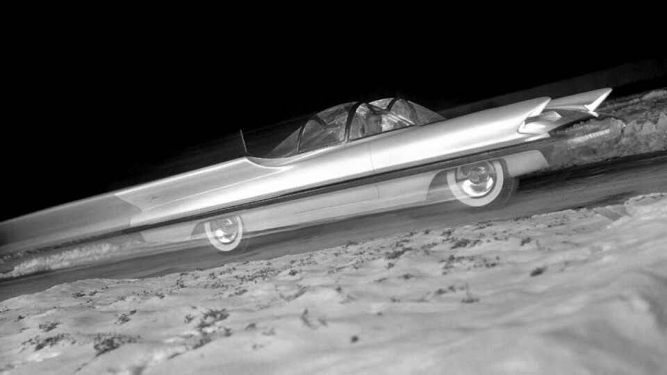 Concept Car of the Week: Lincoln Futura (1955) LF-03_16x9.jpg