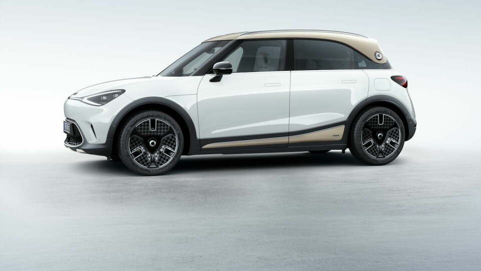 Smart restarts brand with #1 compact electric SUV HERO Limbo_Edition1_EXT_05_White_Gold_side