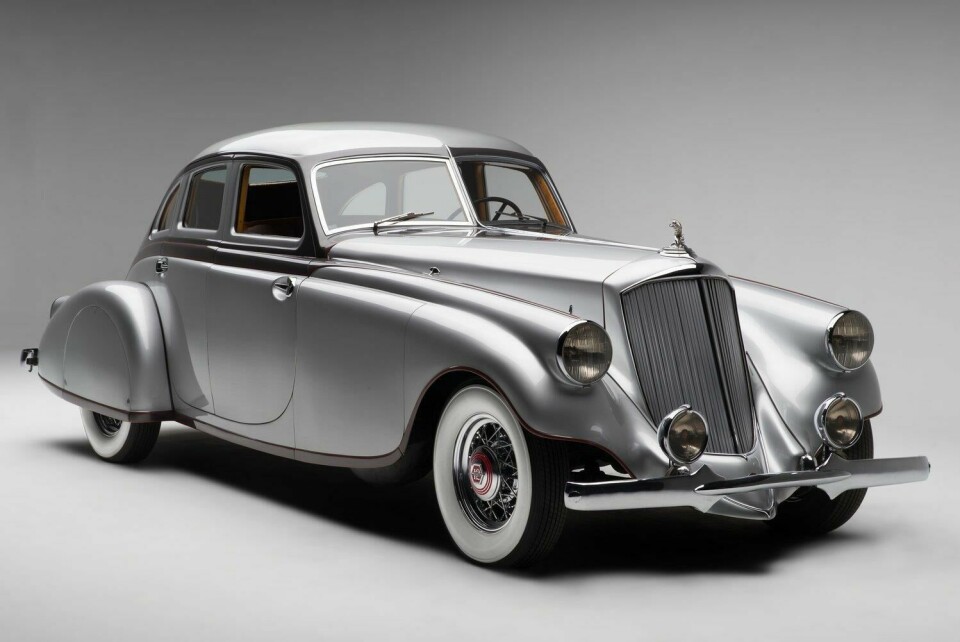 Ten cars that defined the Art Deco era Silver_Arrow-04
