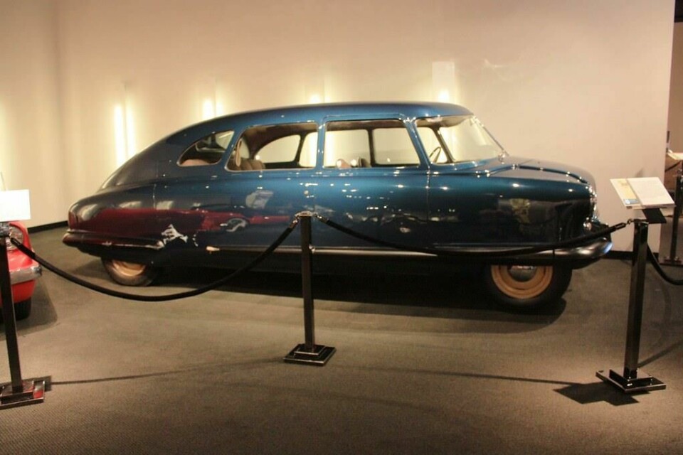 William Stout’s “Project Y” from 1946 – the first fiberglass car Project Y