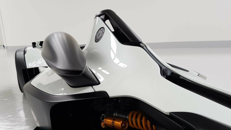 The side-mounted intake allowed BAC to slim-down the roll hoop cover The side-mounted intake allowed BAC to slim-down the roll hoop cover