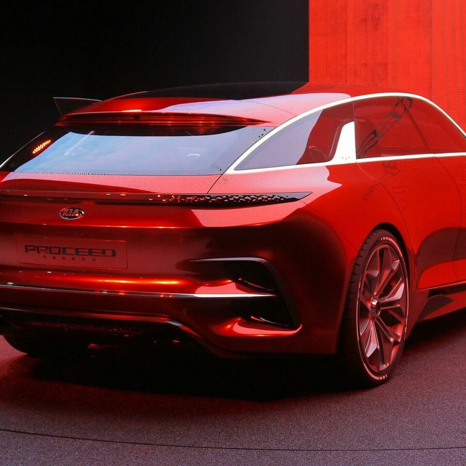 Frankfurt 2017: Peter Schreyer on Kia and Hyundai’s family ties kia-proceed-rear-quarter