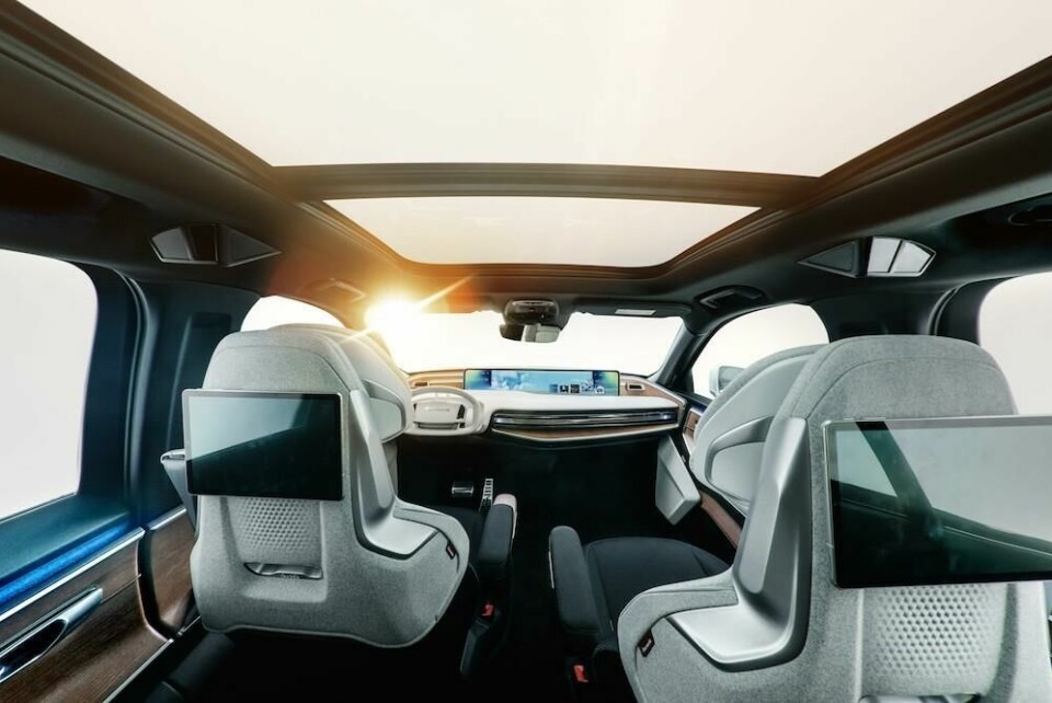 Faurecia Cockpit of the Future Faurecia seating modules