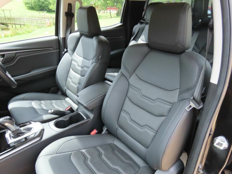 Interior is surprisingly luxurious; no shot of the UX mid-driving for safety reasons Small-2353-23MYIsuzuD-MaxDL40