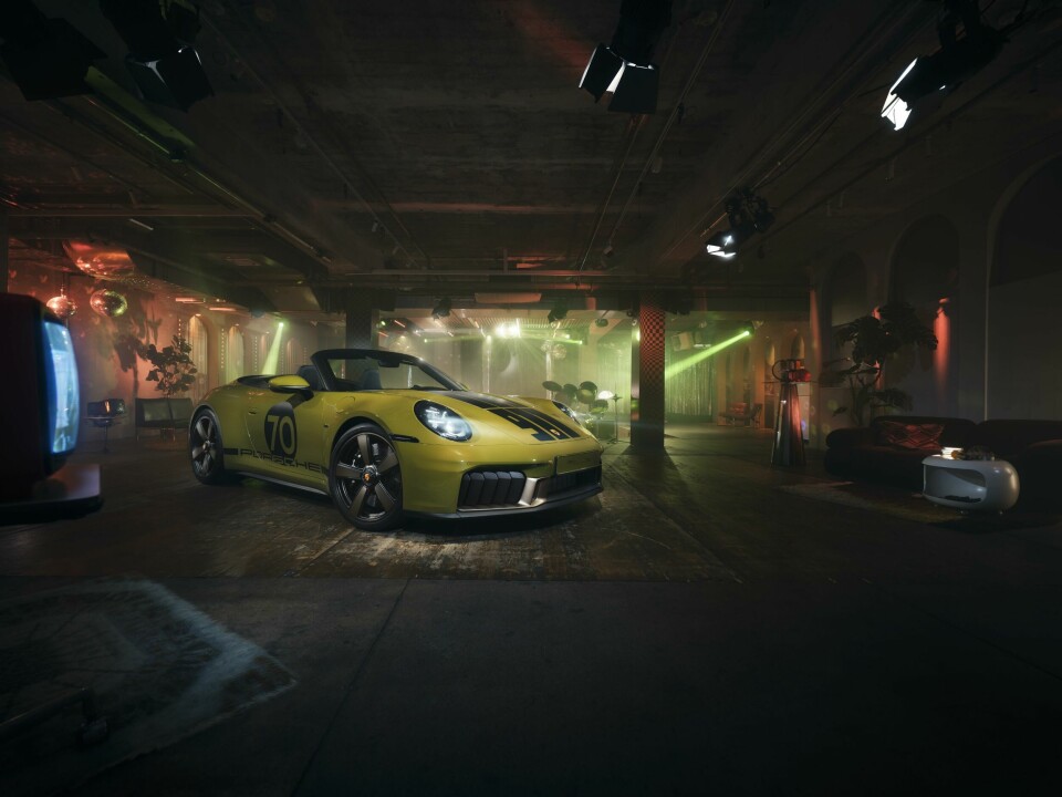 Porsche 911 Spirit 70 002_3-4_Front