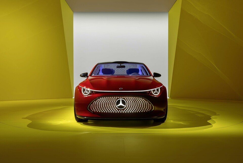 A fresh face for the Mercedes-Benz Concept CLA-Class Large-43779-Mercedes-BenzConceptCLAClass
