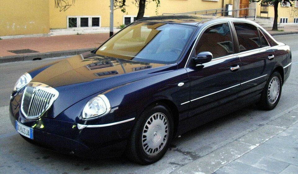 Essay: Executive Extinction? Lancia_Thesis_2004.jpg