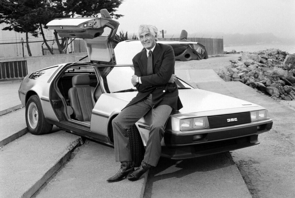 Review – DeLorean: Back from the Future DeLorean.jpg