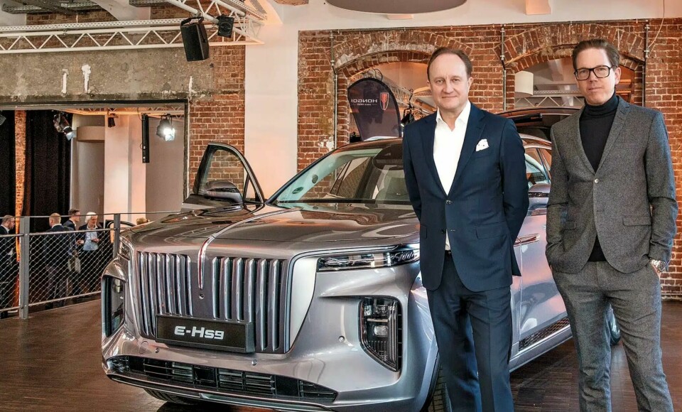 Hongqi E-HS9 launch in Germany with Giles Taylor (left) Hongqi EHS9 Germany Launch With Giles Taylor
