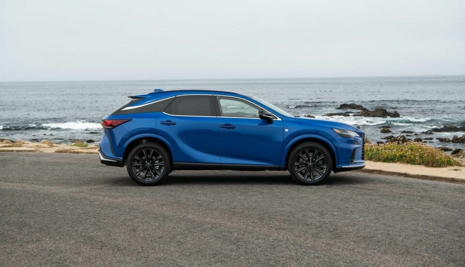 Lexus launches fifth-generation RX Lexus 2023 RX hero 3
