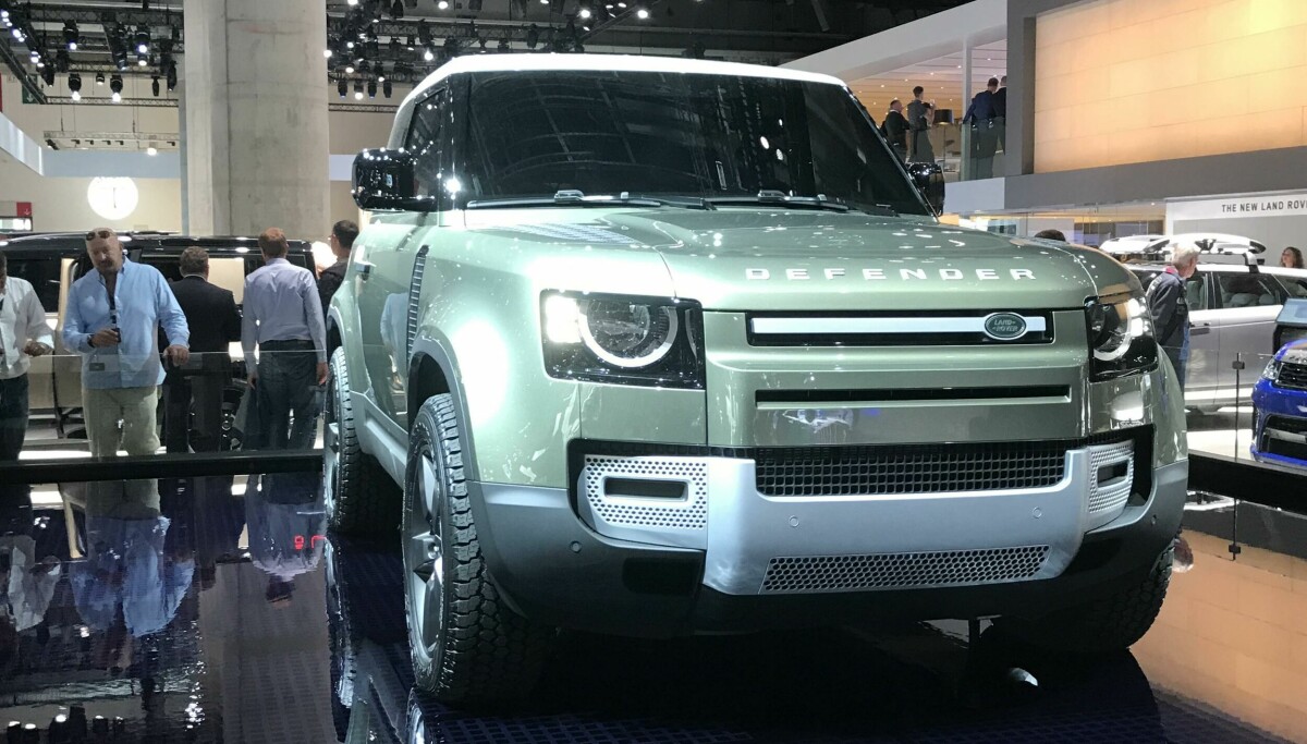 Defender Average Car Design Dialogues: Land Rover Defender | Article | Car Design News
