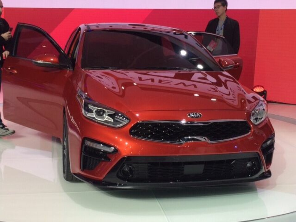 Detroit 2018: Compact saloons stay classy?