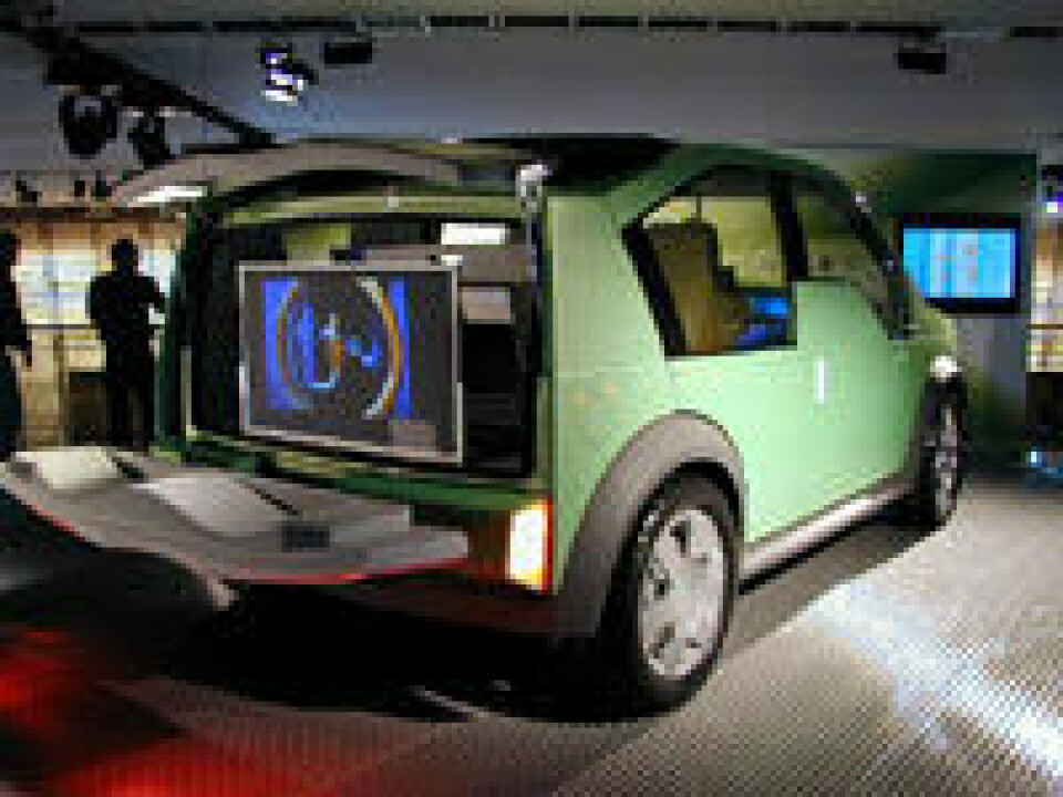 Ford 24-7 Design Review Couperear