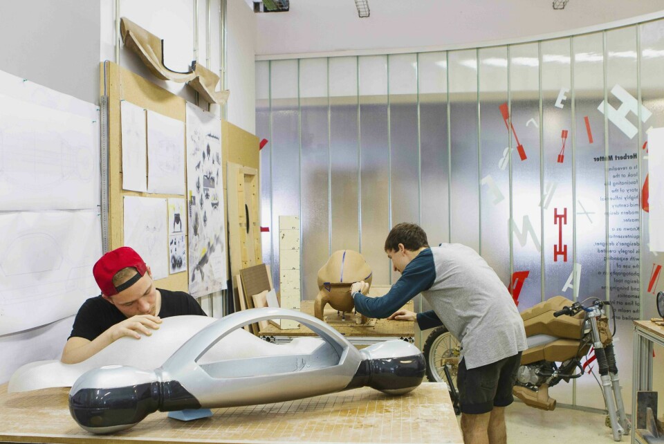 How to be a car designer part 2: Starting design school IED Barca Christoph Sokol proceso_maquetas_seat_tesis_16_19 copy (1)
