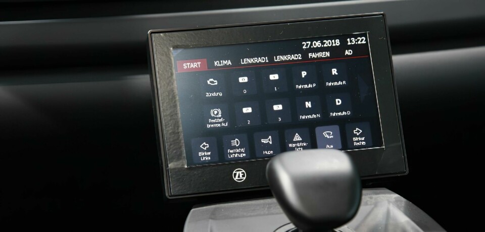 The ZF/Faurecia Trendsetting Cockpit joystick and touchpad ZF close up