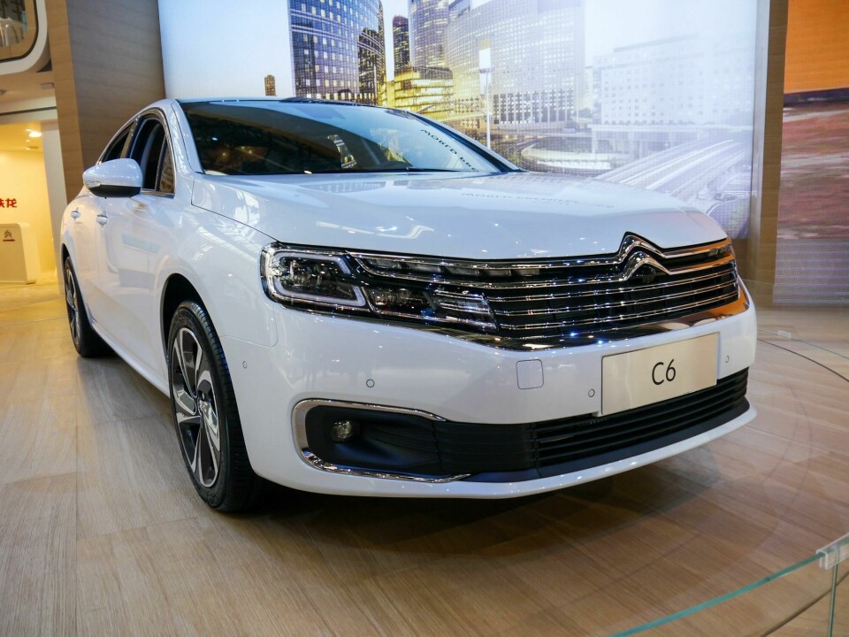 Beijing 2016: Citroën C6 is better inside than out Citroen C6 1