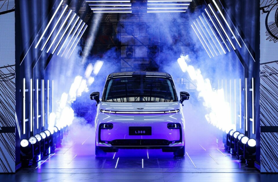 The LEVC L380 prototype rolls off the line in China LEVC L380 minivan