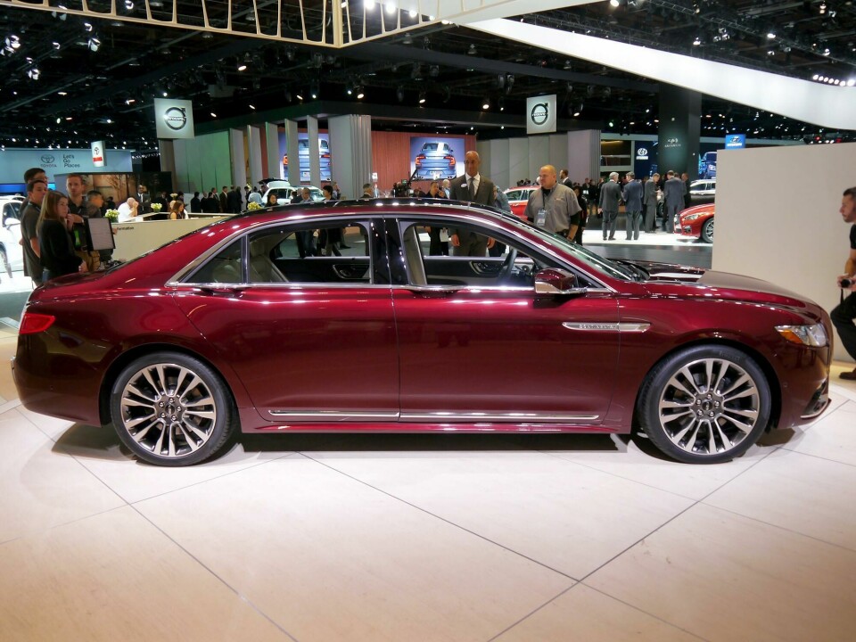 Detroit 2016: Do designer touchpoints help the Lincoln Continental stand out? Lincoln Continental 05