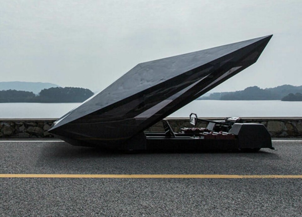 Concept Car of the Month: Lo-Res and The Consumer (2016) united-nude-lo-res-carjpg