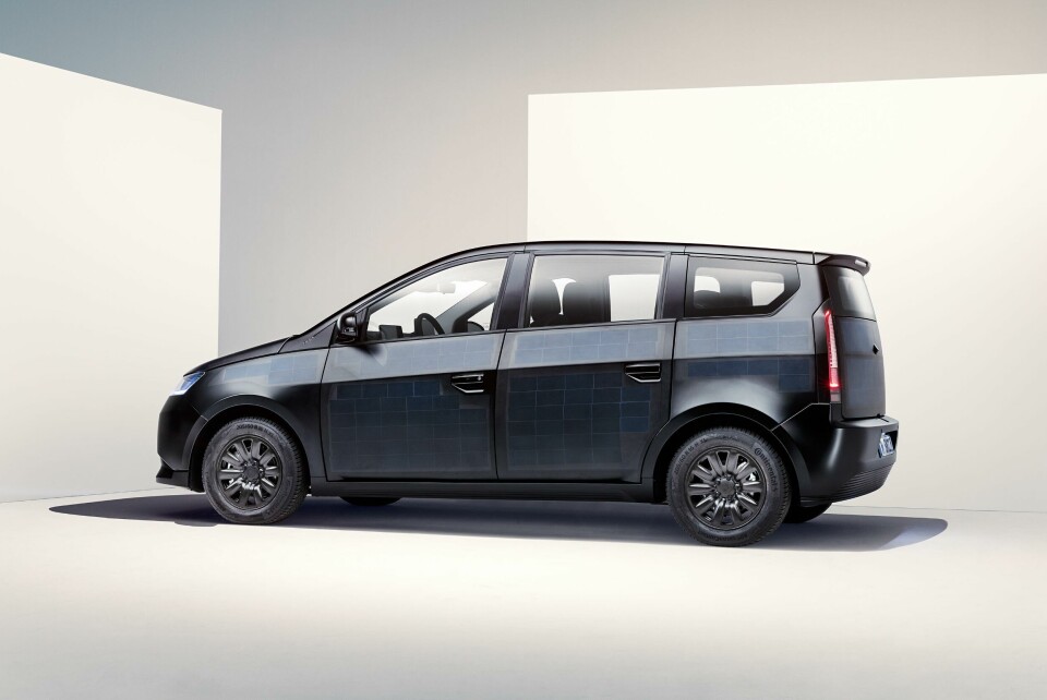 The Sion features solar panels on almost all exterior surfaces sonomotors_sion_03