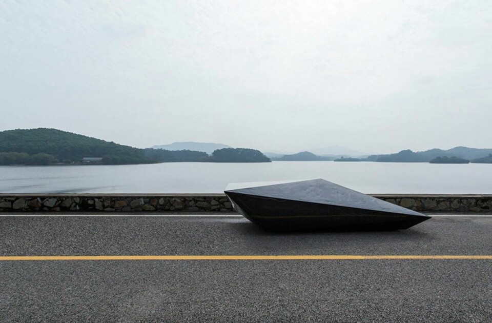 The Lamborghini Countach dialed down in resolution to a pyramidal wedge The Lamborghini Countach dialed down in resolution to a pyramidal wedge