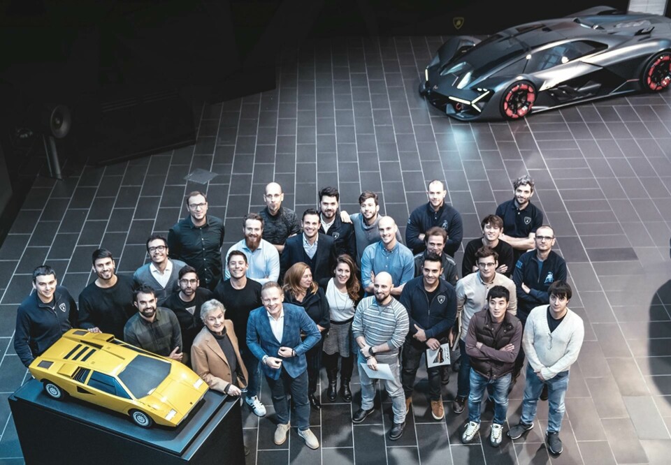 The Centro Stilo design team with Marcello Gandini (next to the yellow Countach) CDN_CDR6 Mitja Borkert_10
