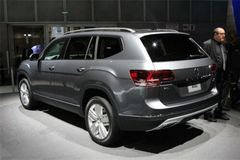 LA 2016: Volkswagen Atlas - putting VW back on the map Vw Atlas 2
