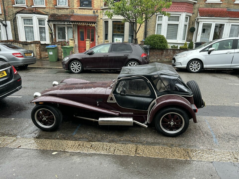 Driving the Caterham come rain or shine (preferably shine) Caterham Super Seven 600 _0276