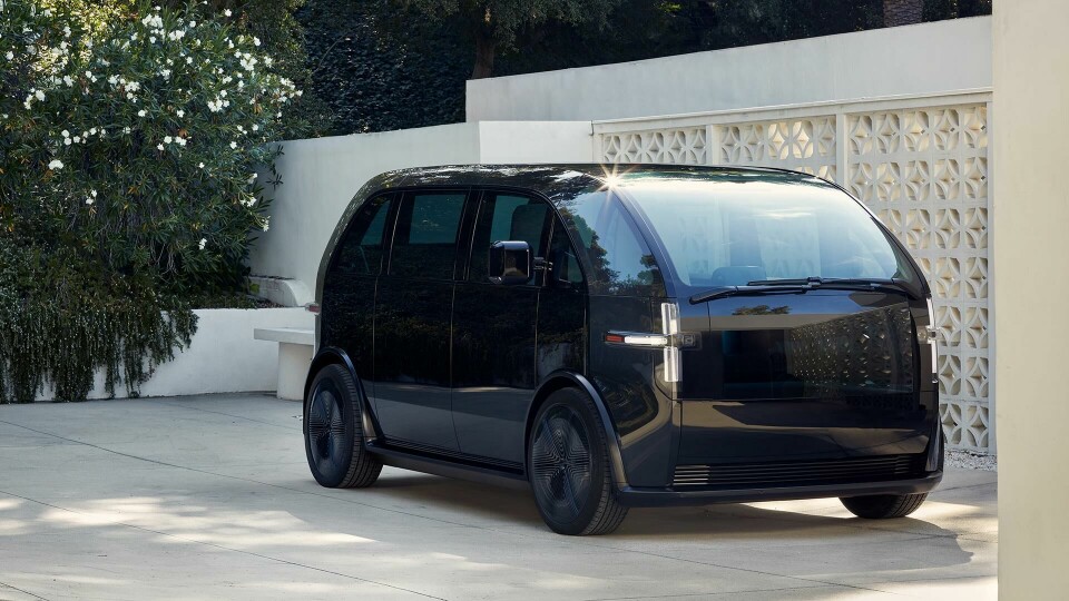 The Canoo monospace- a total break from the norms of today’s car design Canoo-03