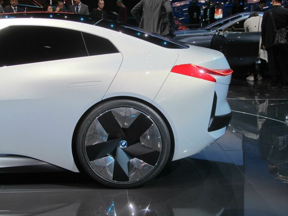 Design Review: BMW i Vision Dynamics IMG_5375.JPG