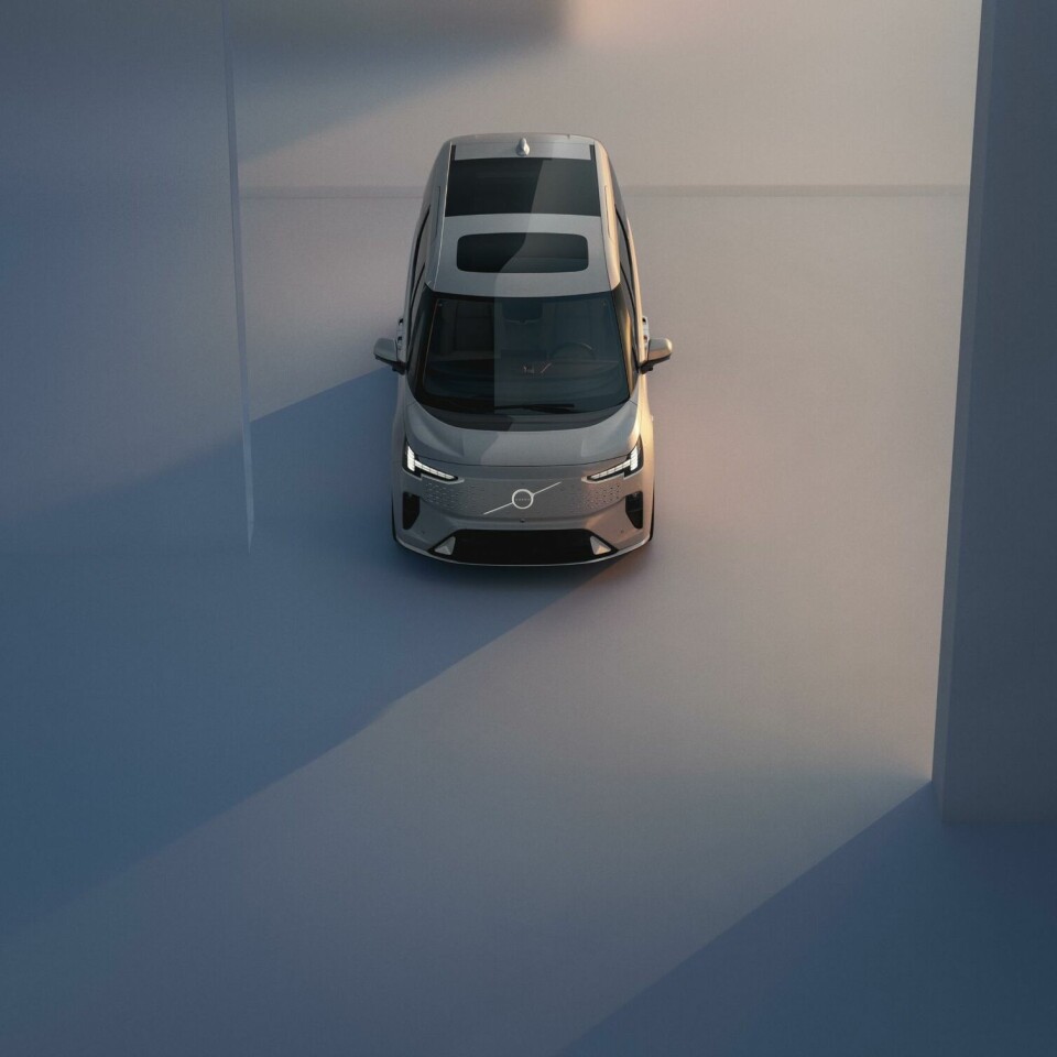 Sophie Li on the EM90: Volvo’s first minivan Volvo EM90 hero