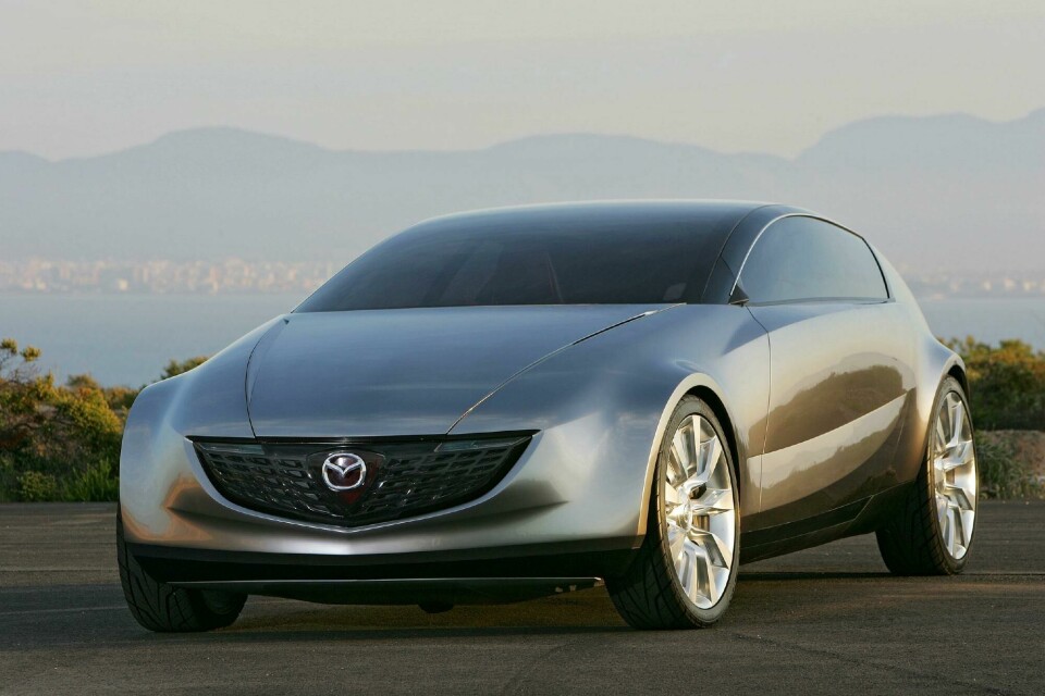 Concept Car of the Week: Mazda Senku (2005) Mazda Senku 2005 01
