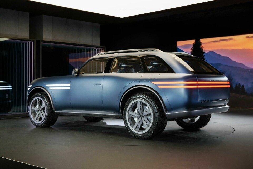 24-inch wheels betray the true intentions of the X Gran Equator concept Genesis Gran Equator X concept 260