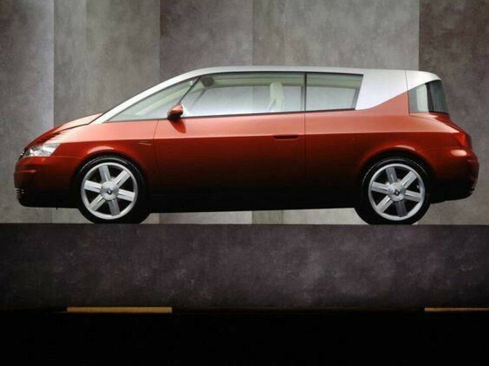 Concept Car of the Week: Renault Avantime (1999) Av1