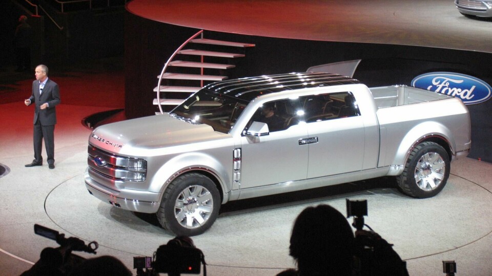 Concept Truck of the Week: Ford Super Chief (2006) Ford Super Chief
