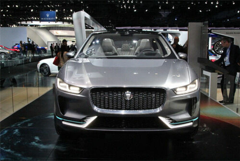 LA 2016: Jaguar I-Pace - a clear star of the show Jaguar I Pace 4