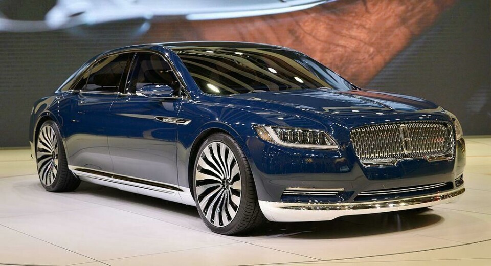 Design Essay: The Sincerest Form of Flattery Bentley copy Lincoln continental concept.jpg