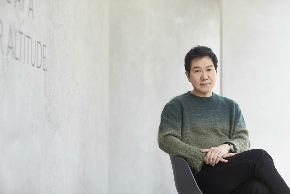 SangYup Lee DPS 1 SangYup Lee - sitting (landscape)