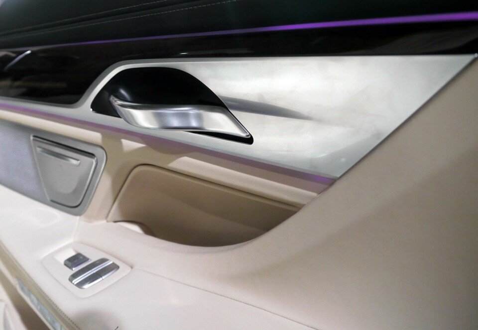 Frankfurt 2015: BMW 7 Series’ magnificence is in its details bmw-7er-9