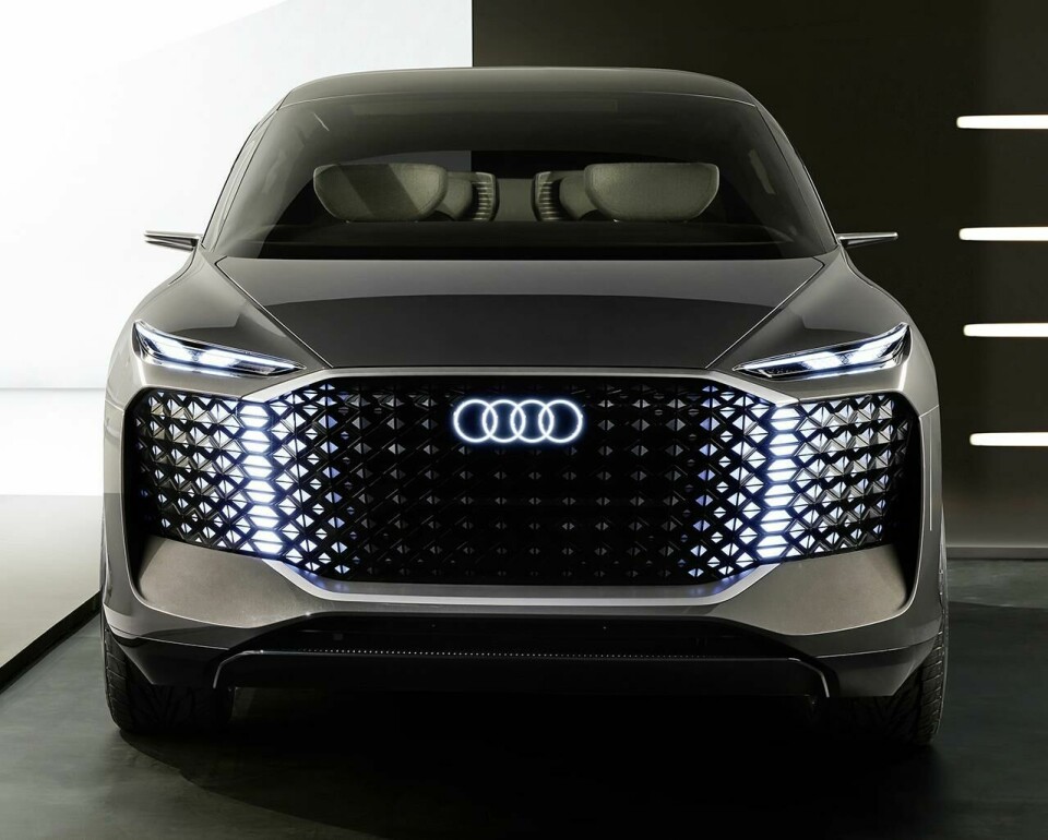 Pointless embellishment? The Urbansphere reinterprets the single frame grille Audi Urbansphere