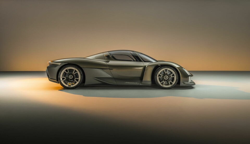 Up close with the Porsche Mission X Porsche Mission X exterior181_5040x2900