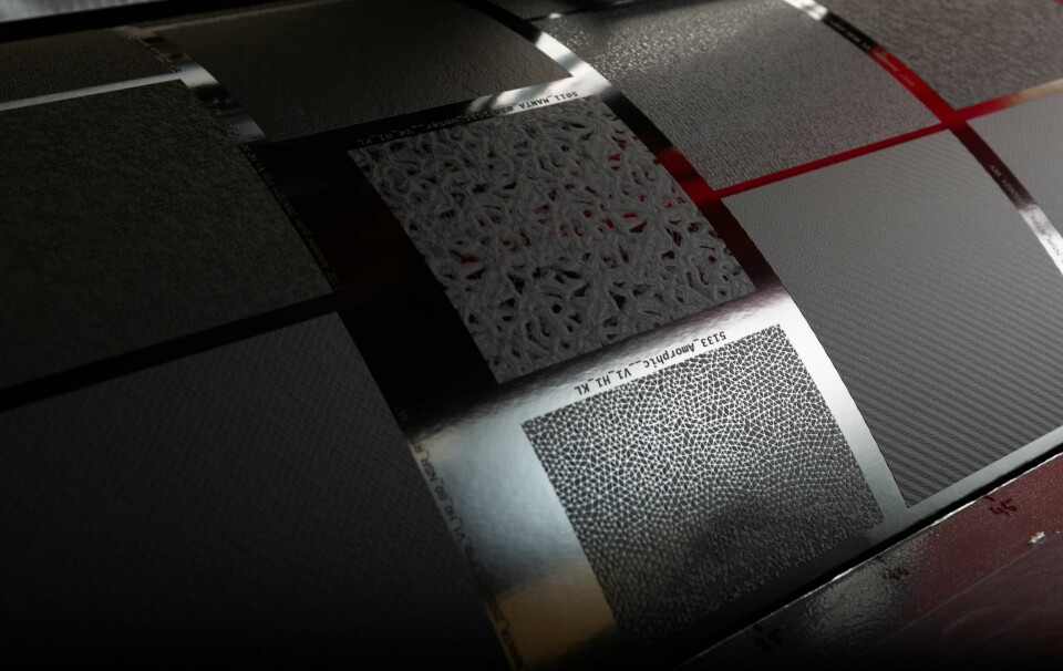 The team at Standex is experimenting with texture DPS 2 CDN-Standex-7296